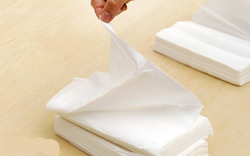 Cách xếp khăn giấy vào hộp rút